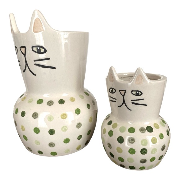 Set of Two Cat Family Ceramic Planters - Picture 2 of 7